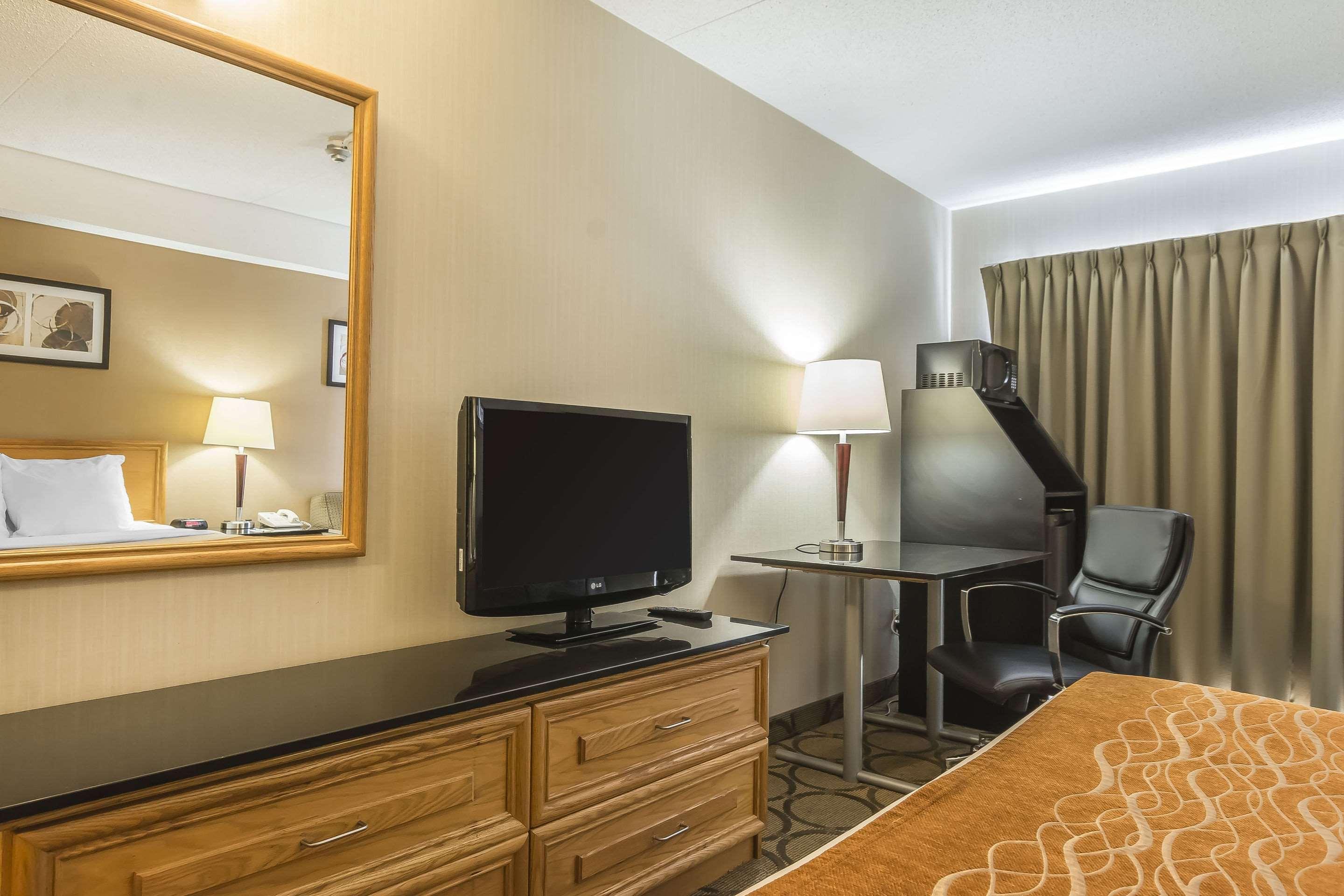 Comfort Inn Cobourg Esterno foto