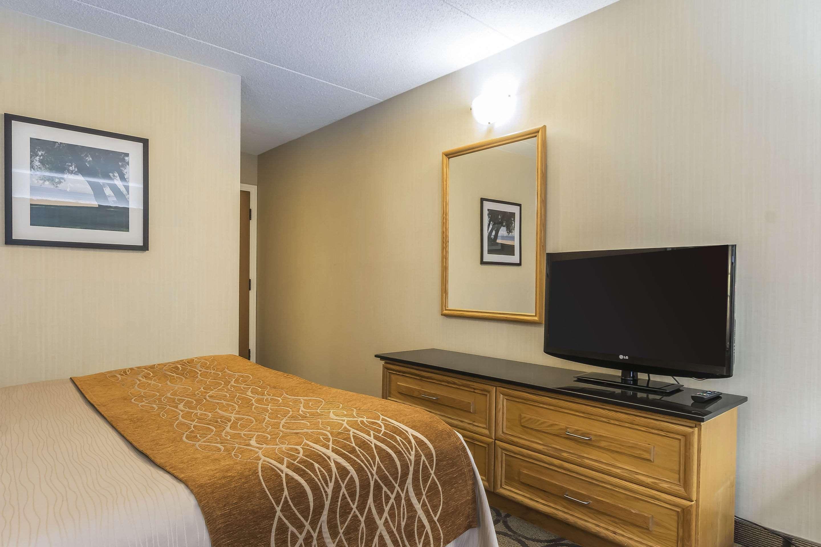 Comfort Inn Cobourg Esterno foto