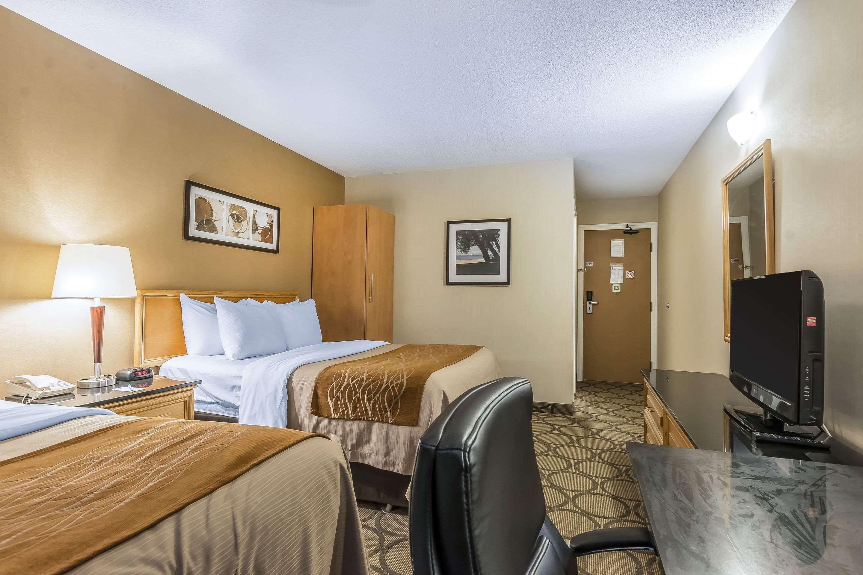 Comfort Inn Cobourg Esterno foto